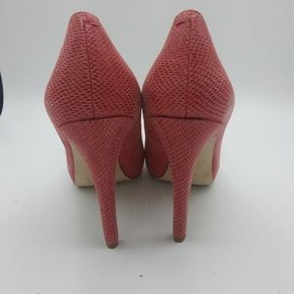 BCBGeneration Pink Leather Snakeskin Heels - Picture 4 of 5